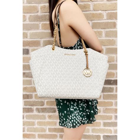 michael kors jet set chain medium shoulder tote vanilla|Michael Kors saffiano large tote.